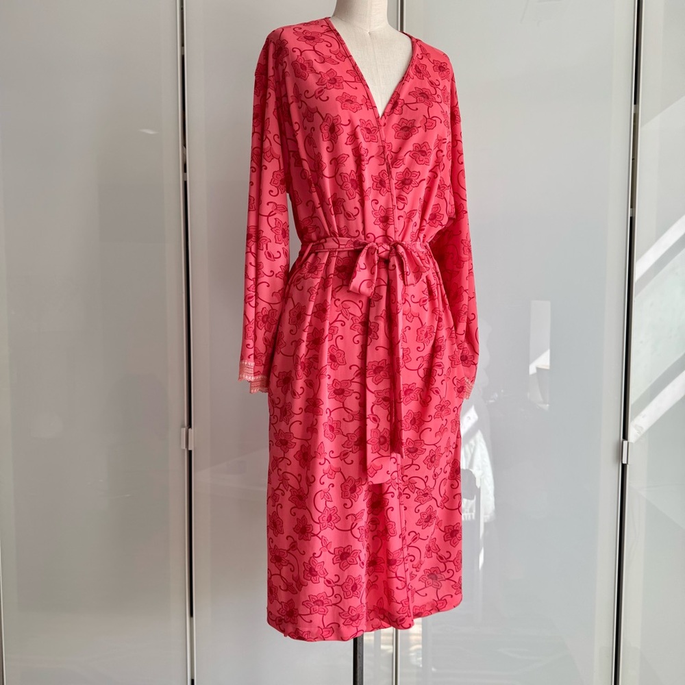 NATORI pristine vintage slinky robe/dress